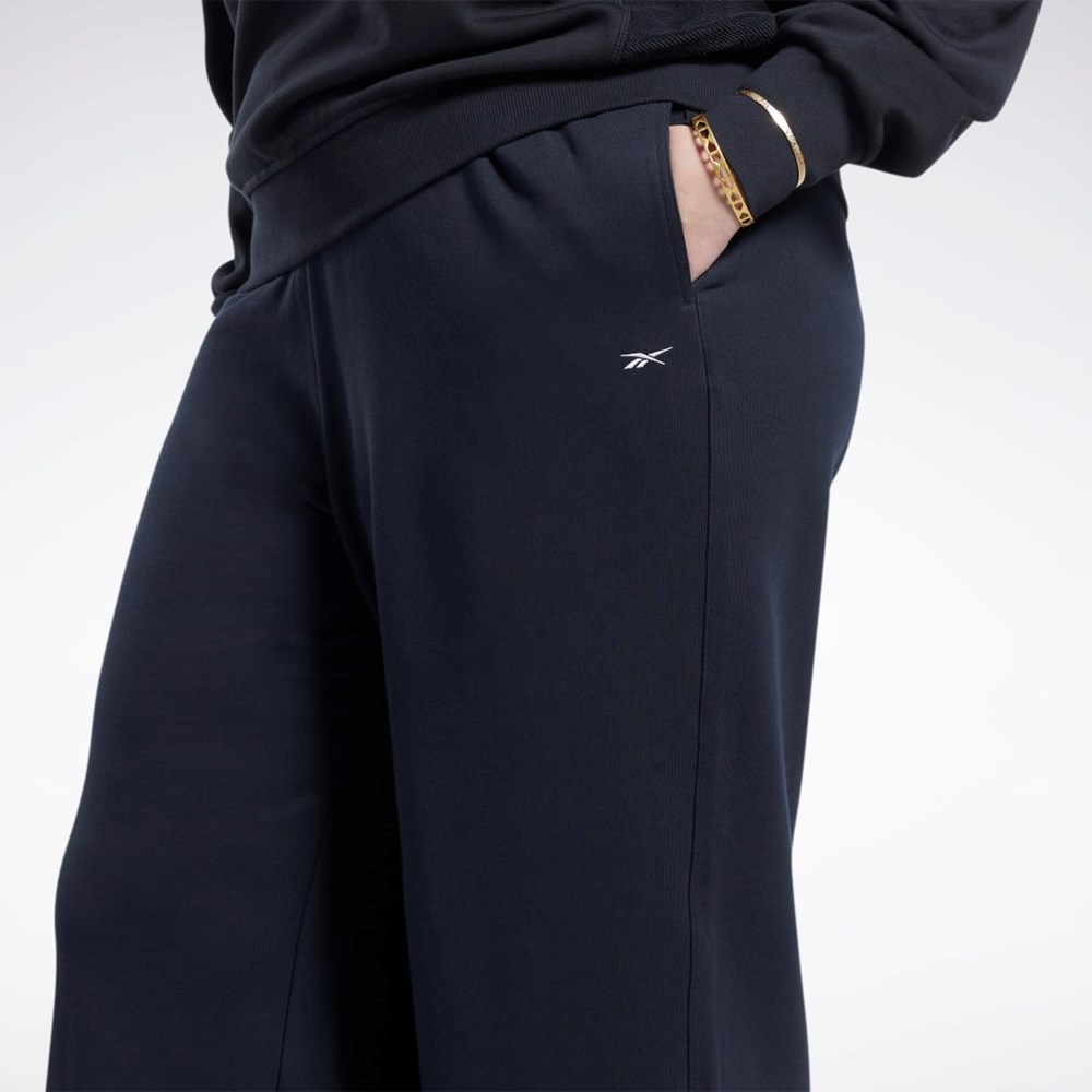 Black Reebok Classics Wide-Leg Pants (Plus Size) | HI2382