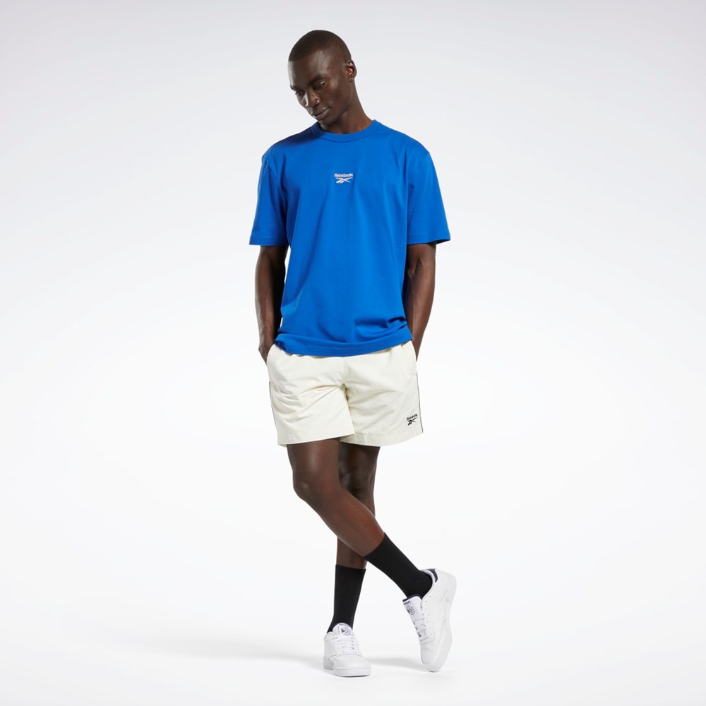 Classic White Reebok Classics Vector Shorts | HG1592